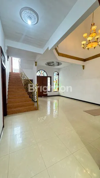 image RUMAH MEWAH 7 KT DI PONDOK MUTIARA SIDOARJO (3)