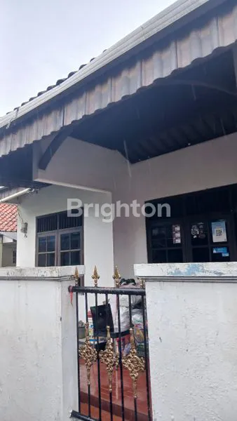 image RUMAH STRATEGIS 3KT SHM HARGA NEGO DI JAKSEL (1)