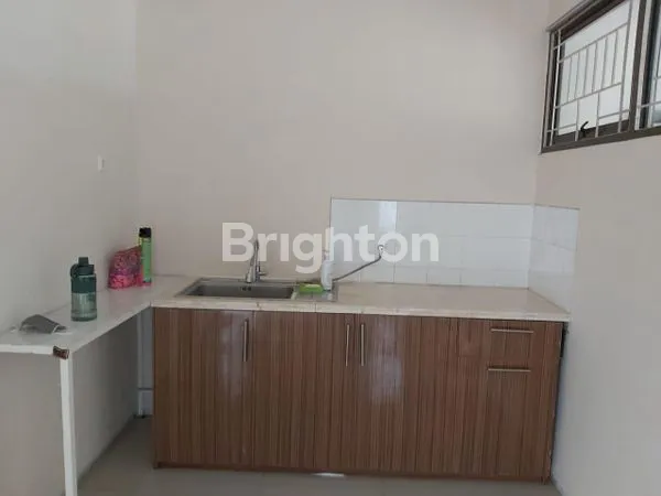 image RUMAH SIAP HUNI, 2 LANTAI, LT 200M² DI BEKASI (2)