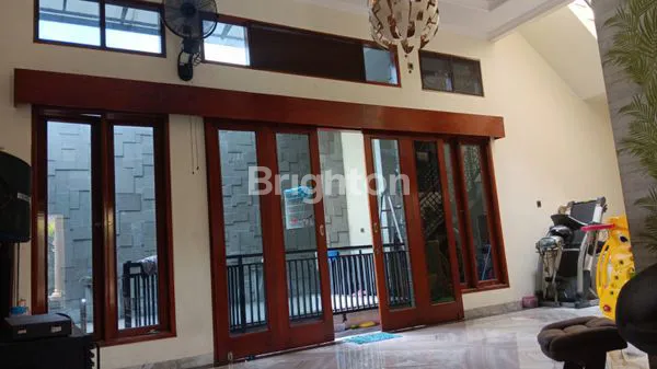 image RUMAH SIAP HUNI LT 197M² DI KEBAYORAN LAMA (6)