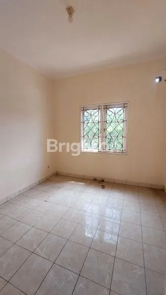 image RUMAH 2 LANTAI CLUSTER FLORIDA KOTA WISATA CIBUBUR (3)