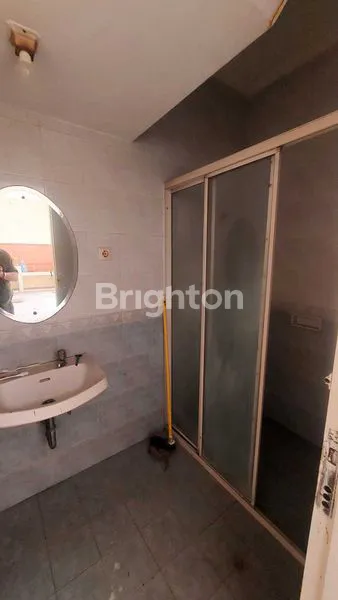 image RUMAH 2 LANTAI CLUSTER FLORIDA KOTA WISATA CIBUBUR (6)