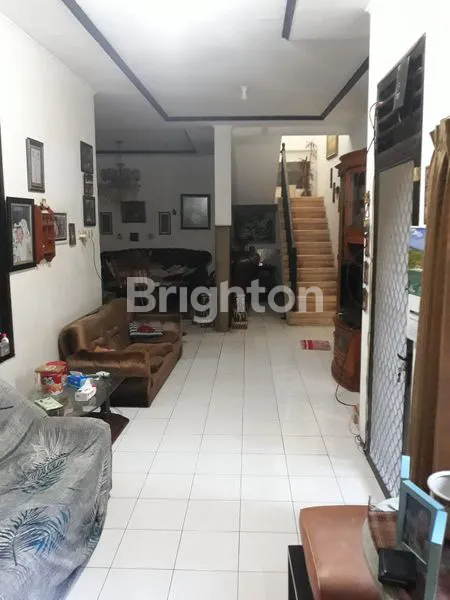 image RUMAH BESAR 8 KT DI SURABAYA, SIAP HUNI (3)