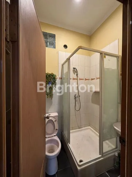 image DI JUAL CEPAT RUMAH 3 LANTAI SIAP HUNI DI GADING PRATAMA KELAPA GADING JAKARTA UTARA (8)