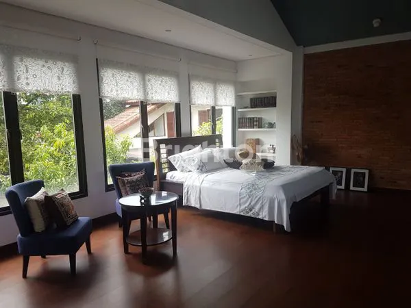 image DIJUAL RUMAH CANTIK BINA LIMO CINERE (5)