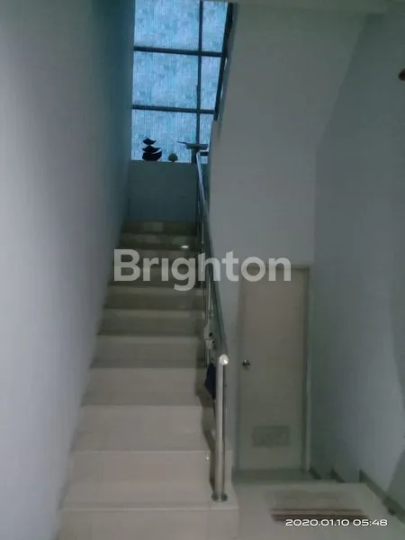 image HUNIAN NYAMAN POSISI HOOK/PINGGIR LUAS TANAH 174M HRG 1.5M. (5)