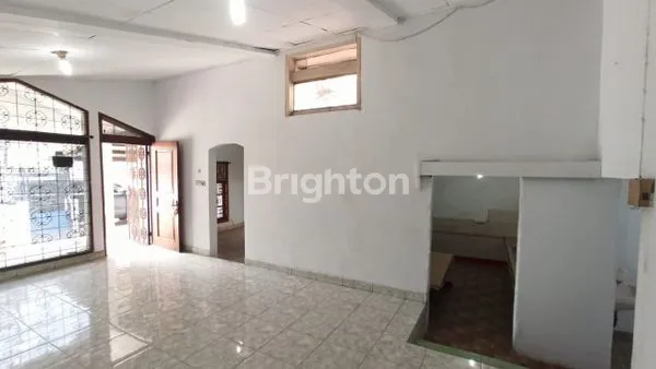 image RUMAH DI JAKARTA BARAT. (3)