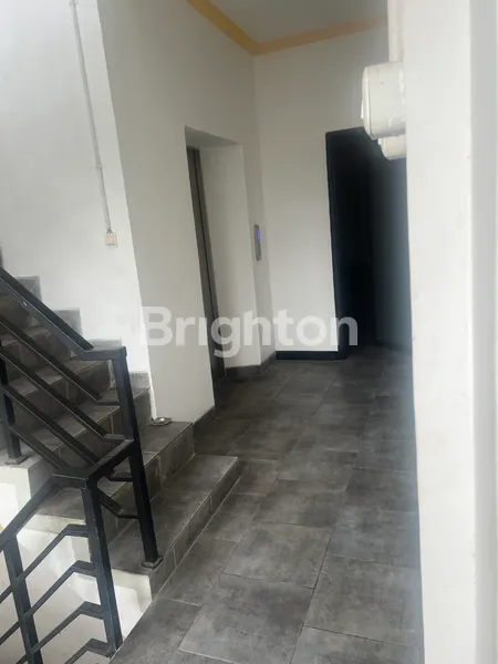 image DISEWAKAN RUKO 1 LANTAI DENGAN AKSES LIFT DI TEBET (6)