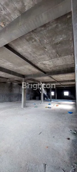 image RUKO 4 PINTU GANDENG PREMIUM DEKAT MAL CIPUTRA (2)