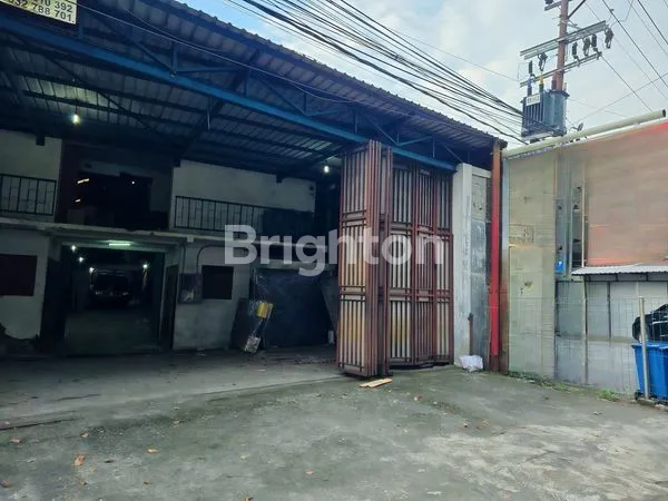 image MURAAH, GUDANG LUAS, LT 977 DI WARU DEKAT BERBEK INDUSTRI (2)