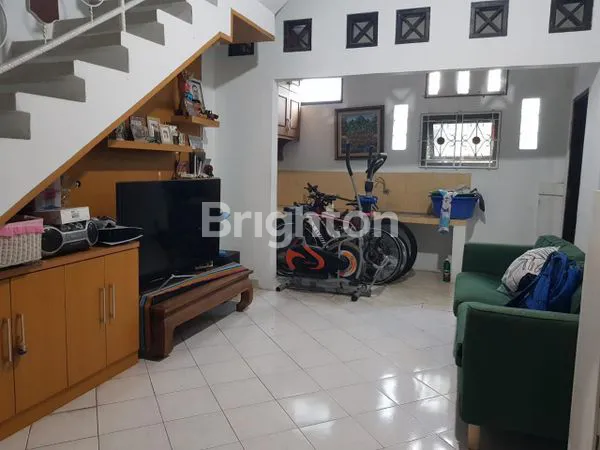 image RUMAH SIAP HUNI DI AREA PADANGSAMBIAN DEKAT MITRA 10 GATSU BARAT (1)