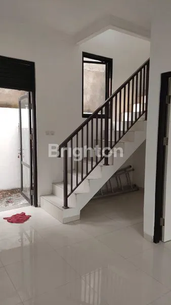 image SEWA RUMAH NYAMAN DI RUNGKUT, 3 KT & 2 KM (4)