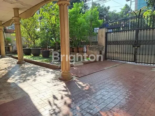 image DIJUAL RUMAH / KOMERSIL LOKASI STRATEGIS , MANGGARAI , JAKARTA SELATAN (2)