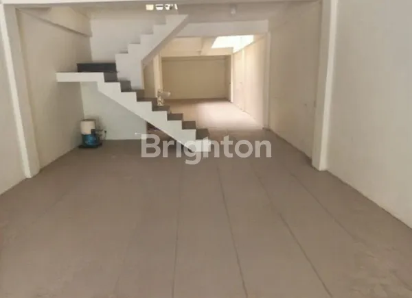 image RUKO STRATEGIS HADAP JALAN RAYA KENJERAN, LT 150 LB 300 SIAP PAKAI (4)