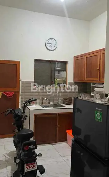image RUMAH 3 LANTAI DEKAT MALL DAN KAMPUS DI SUKUN KOTA MALANG (3)