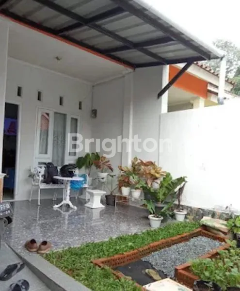 image RUMAH ASRI SIAP HUNI DALAM KOMPLEK PERUMAHAN CIBINONG HARGA EKONOMIS (3)