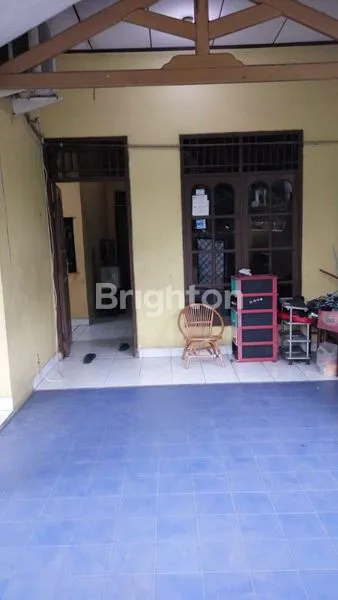 image DIJUAL RUMAH HOEK 2 LANTAI DI PONDOK SUKMAJAYA PERMAI DEPOK – LOKASI STRATEGIS & NYAMAN DAN BEBAS BANJIR (7)