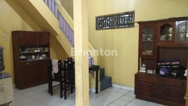 image DIJUAL RUMAH HOEK 2 LANTAI DI PONDOK SUKMAJAYA PERMAI DEPOK – LOKASI STRATEGIS & NYAMAN DAN BEBAS BANJIR (3)