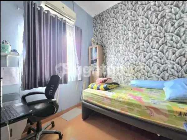 image RUMAH 4+1 KT DI NUSALOKA BSD, LT 135M² (6)