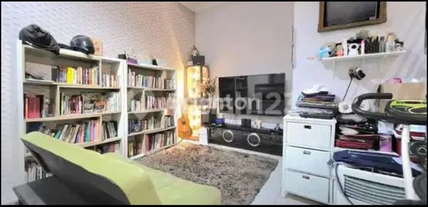 image RUMAH 4+1 KT DI NUSALOKA BSD, LT 135M² (4)