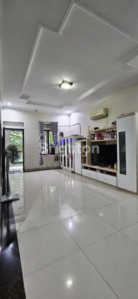 image BELI RUMAH GRATIS MOBIL (2)