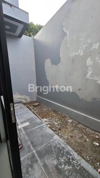 image RUMAH BARU BANGUN TAMAN SURYA 5 KALIDERES CENGKARENG JAKARTA BARAT (4)