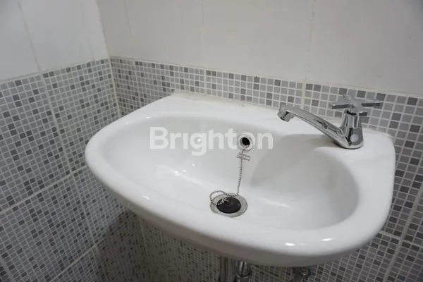 image RUMAH KOS AKTIF FULL PENGHUNI KAMPUS PETRA SBY (7)