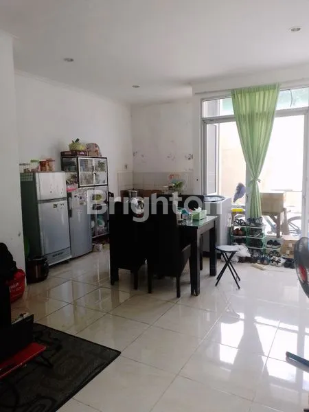 image RUMAH MINIMALIS MODERN 2 LANTAI DI SENDANGMULYO (4)