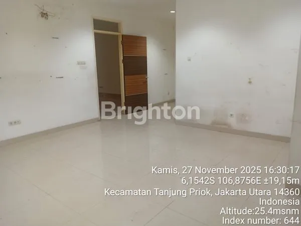 image RUMAH MEWAH 2,5 LANTAI DI SUNTER, 6 KT & 4 KM (6)