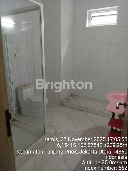 image RUMAH MEWAH 2,5 LANTAI DI SUNTER, 6 KT & 4 KM (8)