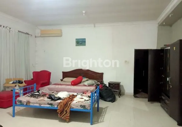 image RUMAH DIJUAL DI KEBAYORAN LAMA (3)