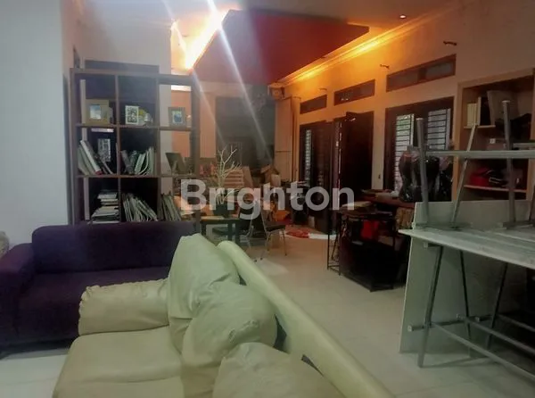 image RUMAH DIJUAL DI KEBAYORAN LAMA (1)