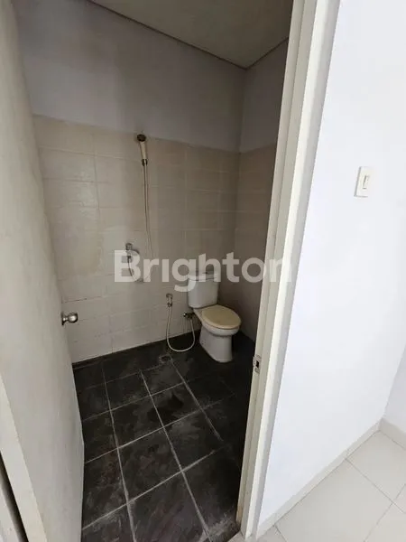 image KAHURIPAN NEW CLUSTER MORE SELANGKAH KE GATE TOL (5)