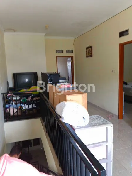 image RUMAH BAGUS 21/2LT NGANTONG SEMI FURNISH DEKAT GREEN VILLE KEDOYA (5)