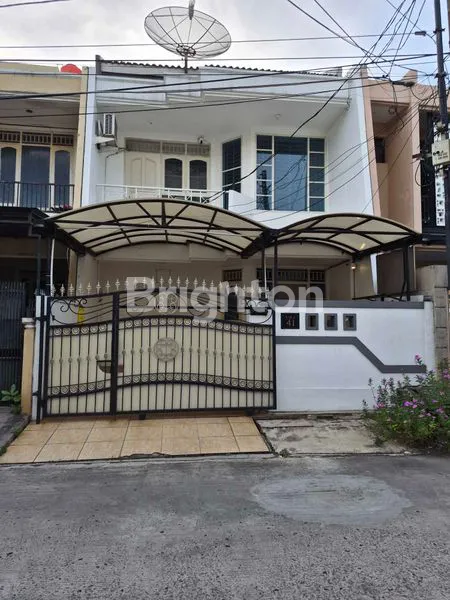 image RUMAH TOWN HOUSE GREEN GARDEN JAKARTA BARAT (2)