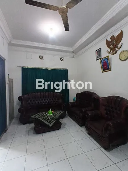 image GEDUNG SEKOLAH KANTOR UNIVERSITAS LEMBAGA PENDIDIKAN ISLAM KOTA BEKASI  (7)