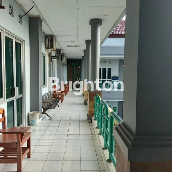 image GEDUNG SEKOLAH KANTOR UNIVERSITAS LEMBAGA PENDIDIKAN ISLAM KOTA BEKASI  (4)