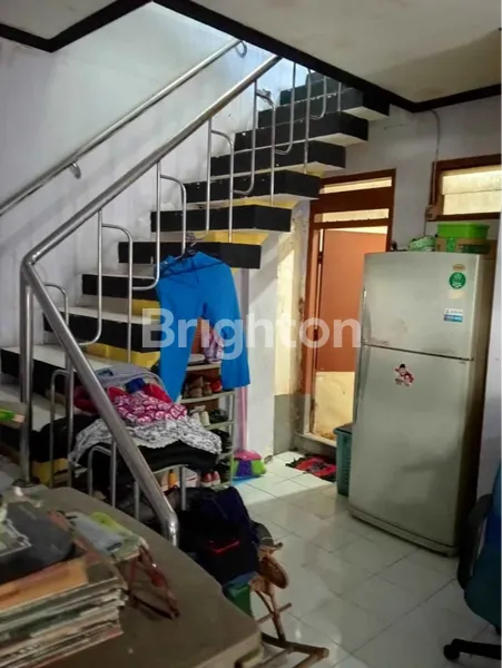 image RUMAH RUNGKUT POSISI HOOK STRATEGIS DEKAT MERR (8)