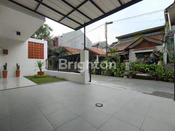 image RUMAH KOMPLEK SANTOSA ASIH CIPAMOKOLAN RANCASARI BUAH BATU (2)