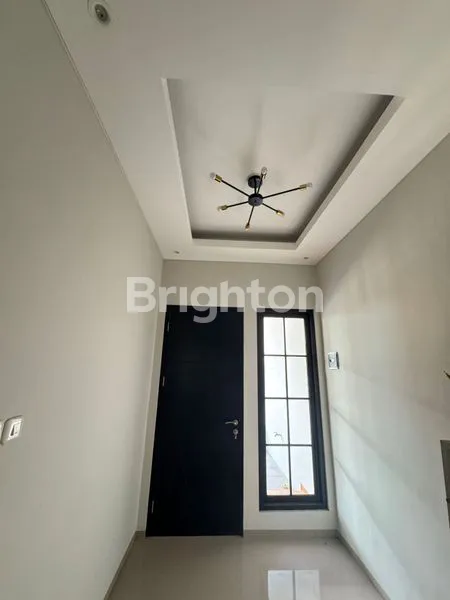 image RUMAH TAMAN PONDOK INDAH BANGUNAN BARU FEELS LIKE NEW  (4)