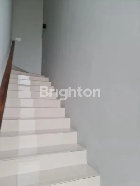 image RUMAH SIAP HUNI DI MOZIA AURE SERPONG, LT 120M² (8)