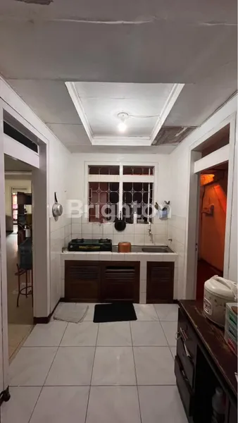 image RUMAH SIAP HUNI GAYUNG KEBONSARI ROW JALAN LEBAR STRATEGIS DEKAT RAYA A YANI (7)