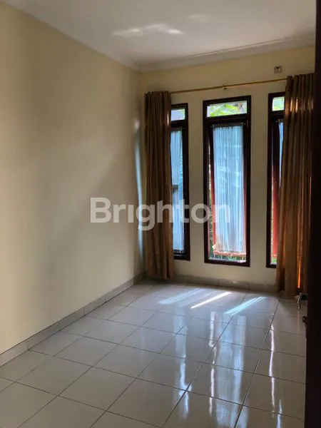 image RUMAH 2 LANTAI LT 145M² DI GALAXY 126, BEBAS BANJIR (2)