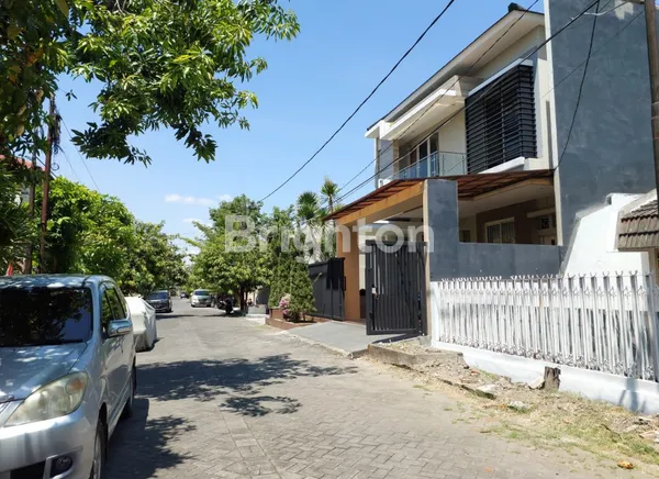 image SIDOSERMO INDAH RUMAH BUTUH RENOV JARANG ADA BISA NEGO (3)