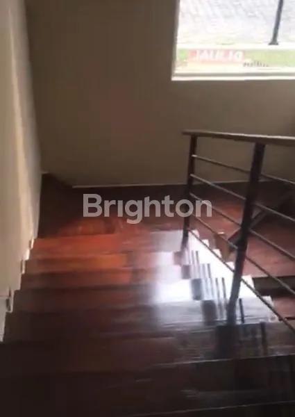 image LUXURY HOME GRAHA NATURA SURABAYA BARAT (5)