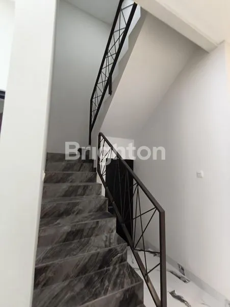 image RUMAH BARU 2 LANTAI, MERUYA (3)