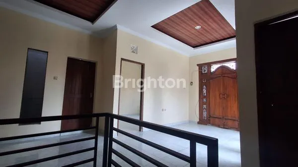 image DISEWAKAN  RUMAH 2 LANTAI – PERUMAHAN DALUNG PERMAI (3)