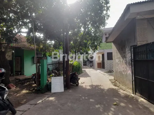image HITUNG TANAH STRATEGIS DEPOK HANYA 400 METER KE UNIVERSITAS GUNADARMA POTENSI KOST KOSTAN 3 LANTAI (4)
