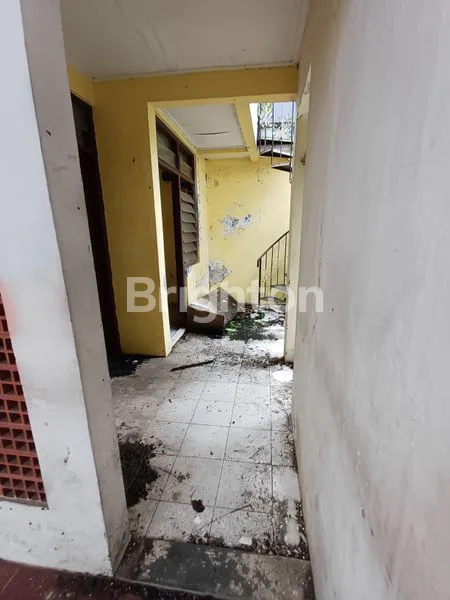 image RUMAH STRATEGIS SRONDOL BUMI INDAH SEMARANG (5)