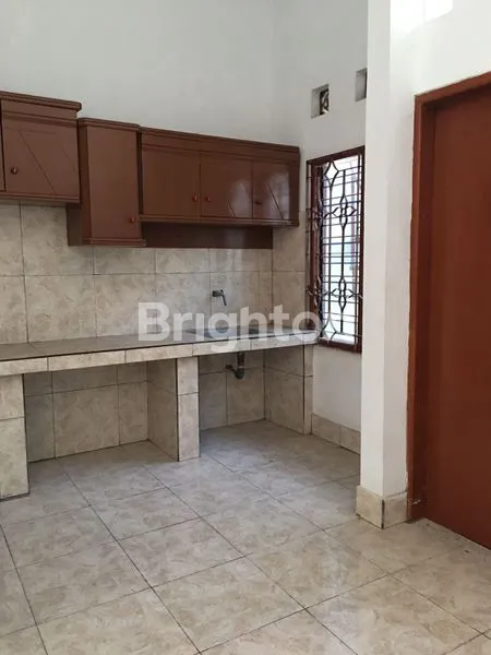 image JUAL / SEWA RUMAH 2 LANTAI DI PEMOGAN  (2)